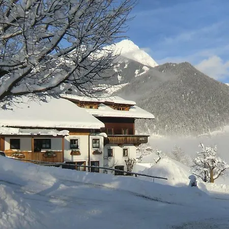 Farm stay Pongitzerhof *