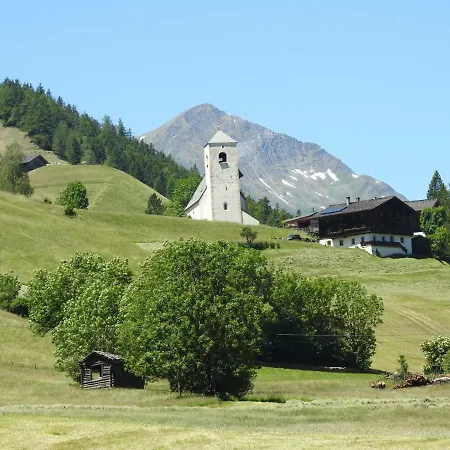 Pongitzerhof Farma *